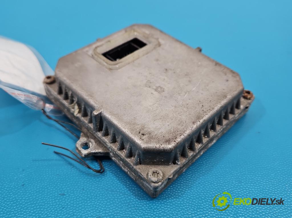 Vw Touran I 2003-2015 2.0 tdi 170 HP automatic 125 kW 1968 cm3 5- střídač: xenon 1307329090 (Riadiaca jednotka xenónu)