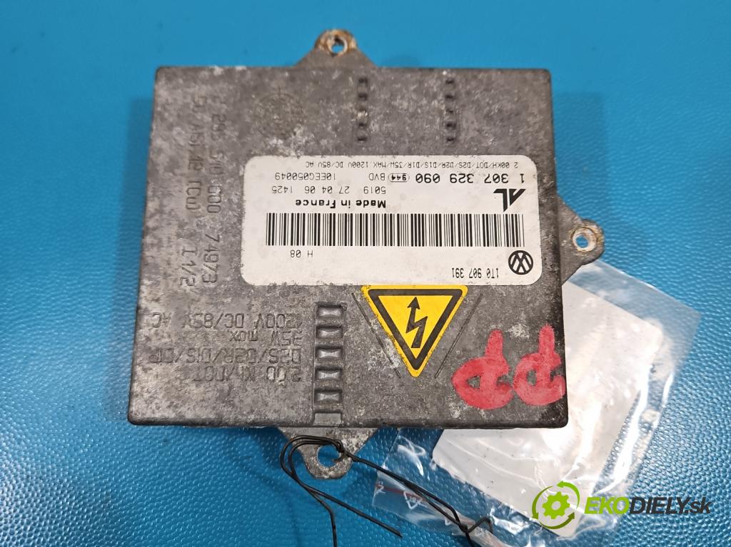 Vw Touran I 2003-2015 2.0 tdi 170 HP automatic 125 kW 1968 cm3 5- střídač: xenon 1307329090 (Riadiaca jednotka xenónu)
