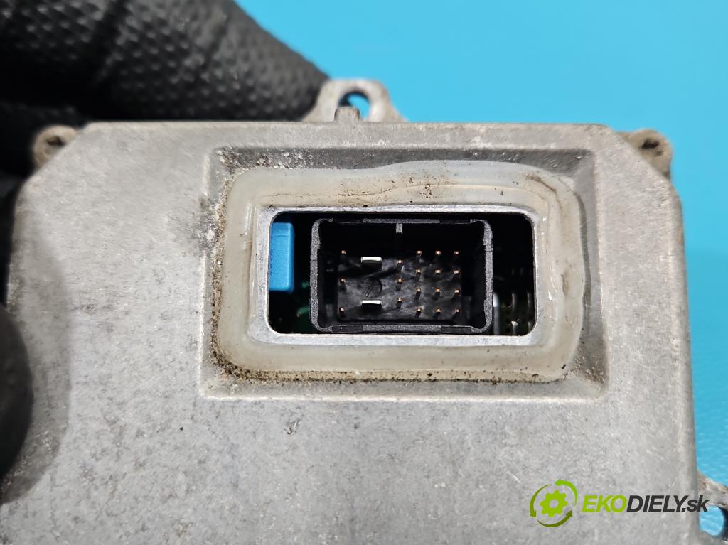 Vw Touran I 2003-2015 2.0 tdi 170 HP automatic 125 kW 1968 cm3 5- střídač: xenon 1307329090 (Riadiaca jednotka xenónu)