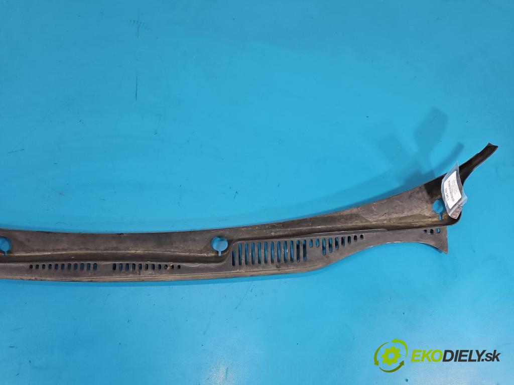 Vw Touran I 2003-2015 2.0 tdi 170 HP automatic 125 kW 1968 cm3 5- torpédo 2K0819403 (Torpédo (plast pod čelným sklom))