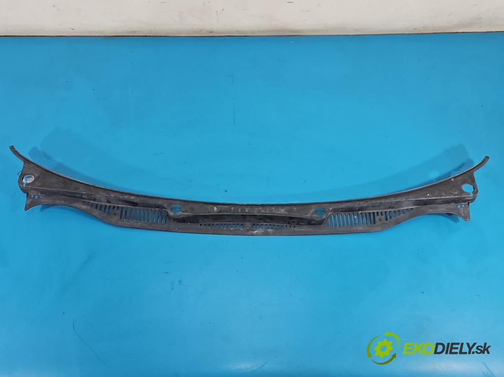 Vw Touran I 2003-2015 2.0 tdi 170 HP automatic 125 kW 1968 cm3 5- torpédo 2K0819403 (Torpédo (plast pod čelným sklom))