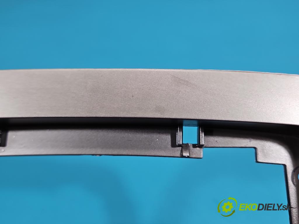 Vw Touran I 2003-2015 2.0 tdi 170 HP automatic 125 kW 1968 cm3 5- Mřížka: kúrenia stredová 1T1819728C (Mriežka kúrenia (fukár))