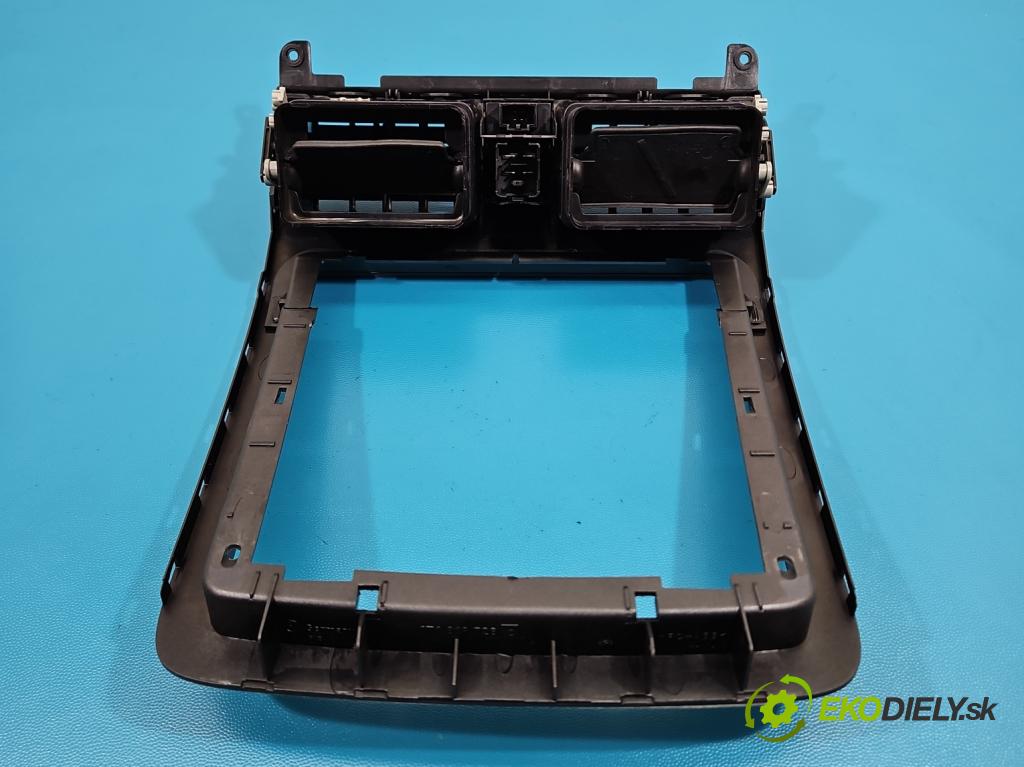 Vw Touran I 2003-2015 2.0 tdi 170 HP automatic 125 kW 1968 cm3 5- Mřížka: kúrenia stredová 1T1819728C (Mriežka kúrenia (fukár))