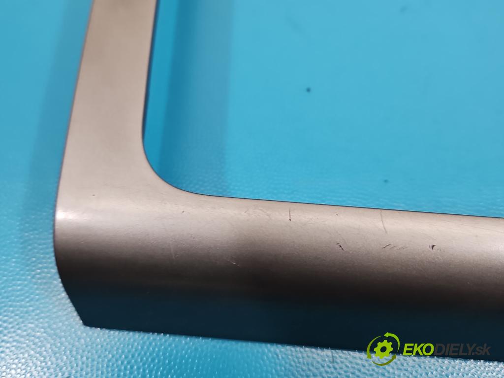 Vw Touran I 2003-2015 2.0 tdi 170 HP automatic 125 kW 1968 cm3 5- Rám: rádio: 1T0858071L