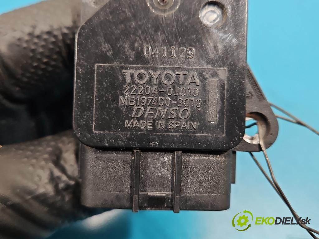 Toyota Yaris I 1999-2005 1.0 vvti 65 HP manual 48 kW 998 cm3 3- průtokoměr: 22204-0J010 (Váha vzduchu)