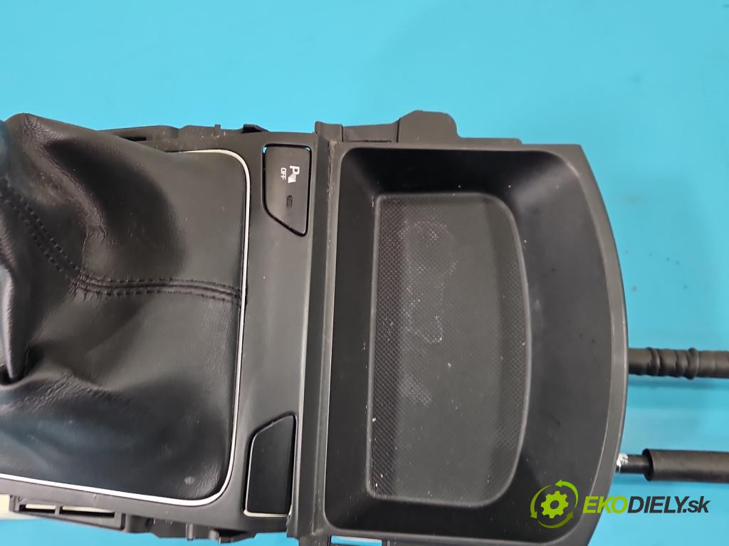 Hyundai I30 II 2012-2016 1.6 crdi 110 HP manual 81 kW 1582 cm3 5- Páka: Změny: stupeň,rýchlosť  (Rýchlostná páka (kulisa))