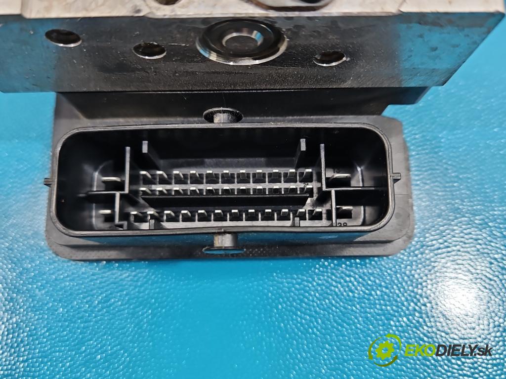 Hyundai I30 II 2012-2016 1.6 crdi 110 hp manual 81 kW 1582 cm3 5- čerpadlo abs 58920-A6230 (Pumpa ABS)