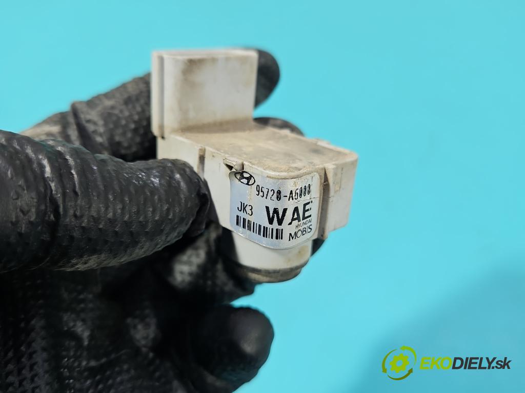 Hyundai I30 II 2012-2016 1.6 crdi 110 HP manual 81 kW 1582 cm3 5- snímač parkovaní: 95720-A6000