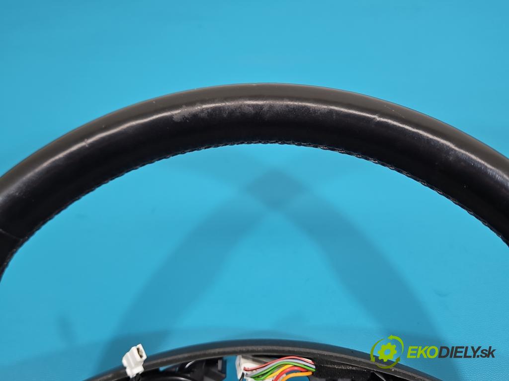 Hyundai I30 II 2012-2016 1.6 crdi 110 HP manual 81 kW 1582 cm3 5- volant 151105-123120 (Volant)