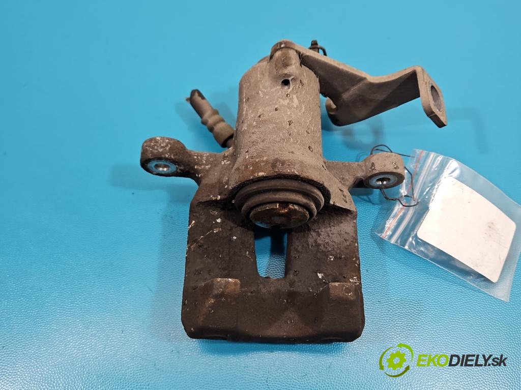 Hyundai I30 II 2012-2016 1.6 crdi 110 hp manual 81 kW 1582 cm3 5- brzdič zadní levý  (Klika dveří ostatní)