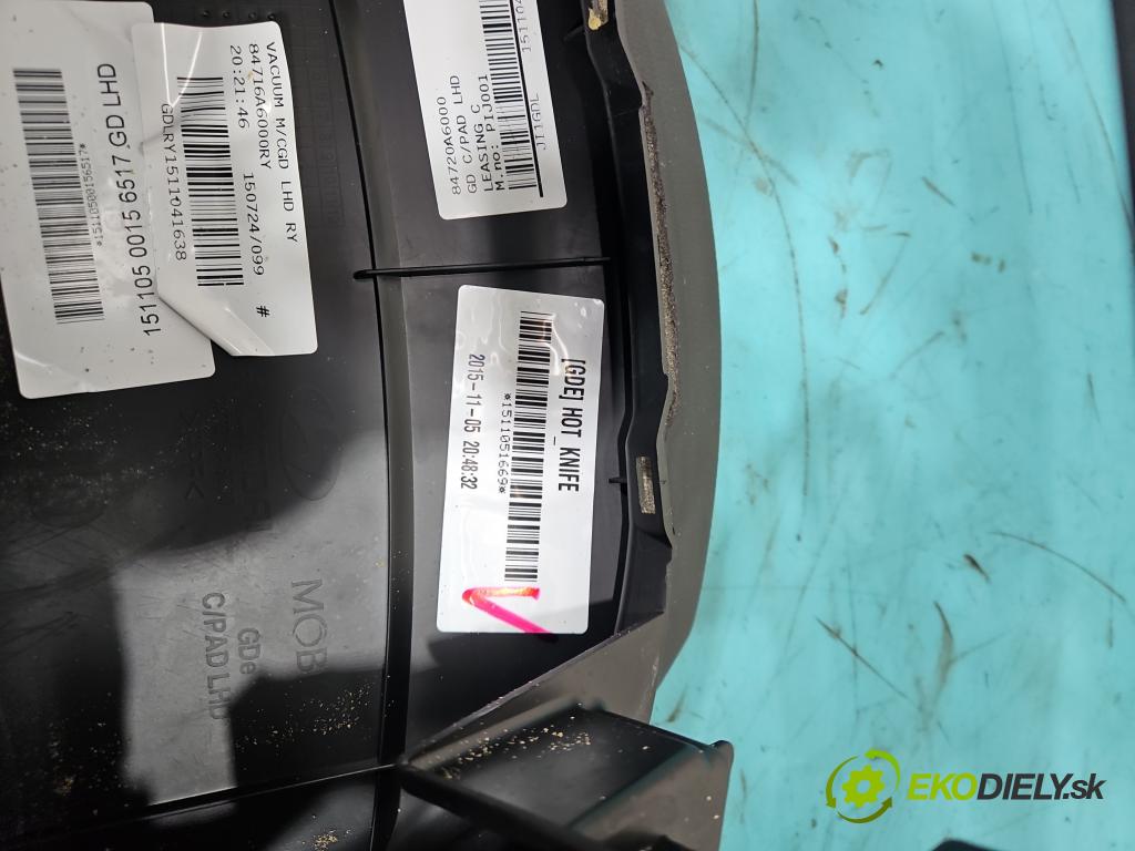 Hyundai I30 II 2012-2016 1.6 crdi 110 HP manual 81 kW 1582 cm3 5- kokpit,pristrojová doska rozdeľovacia