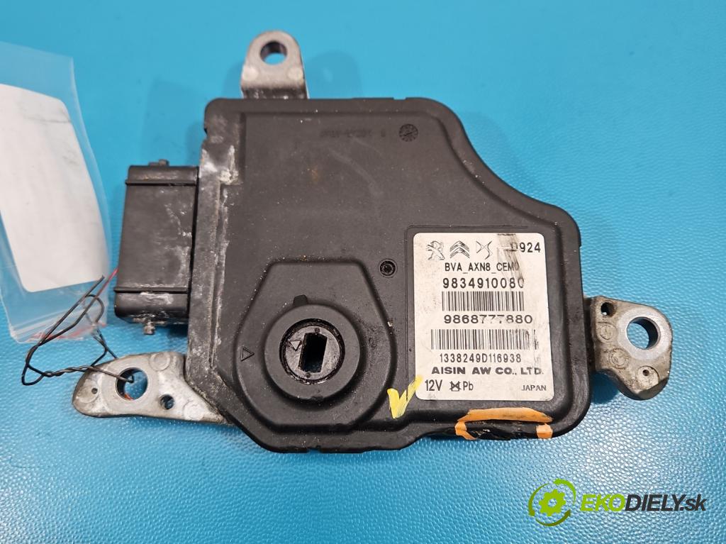 Opel Grandland 2017–2024 1.2 T 131 HP automatic 96 kW 1199 cm3 5- riadiaca jednotka skřie: 9868777880