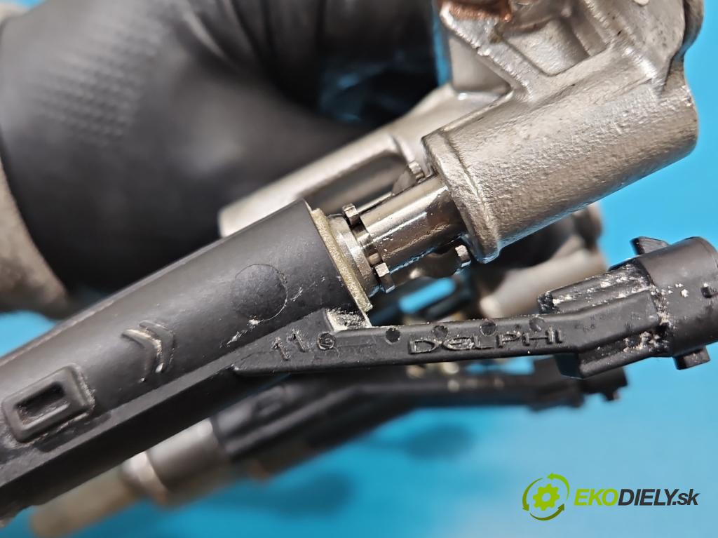 Opel Grandland 2017–2024 1.2 T 131 HP manual 96 kW 1199 cm3 5- vstrek 9822715980 (Vstrekovač paliva)