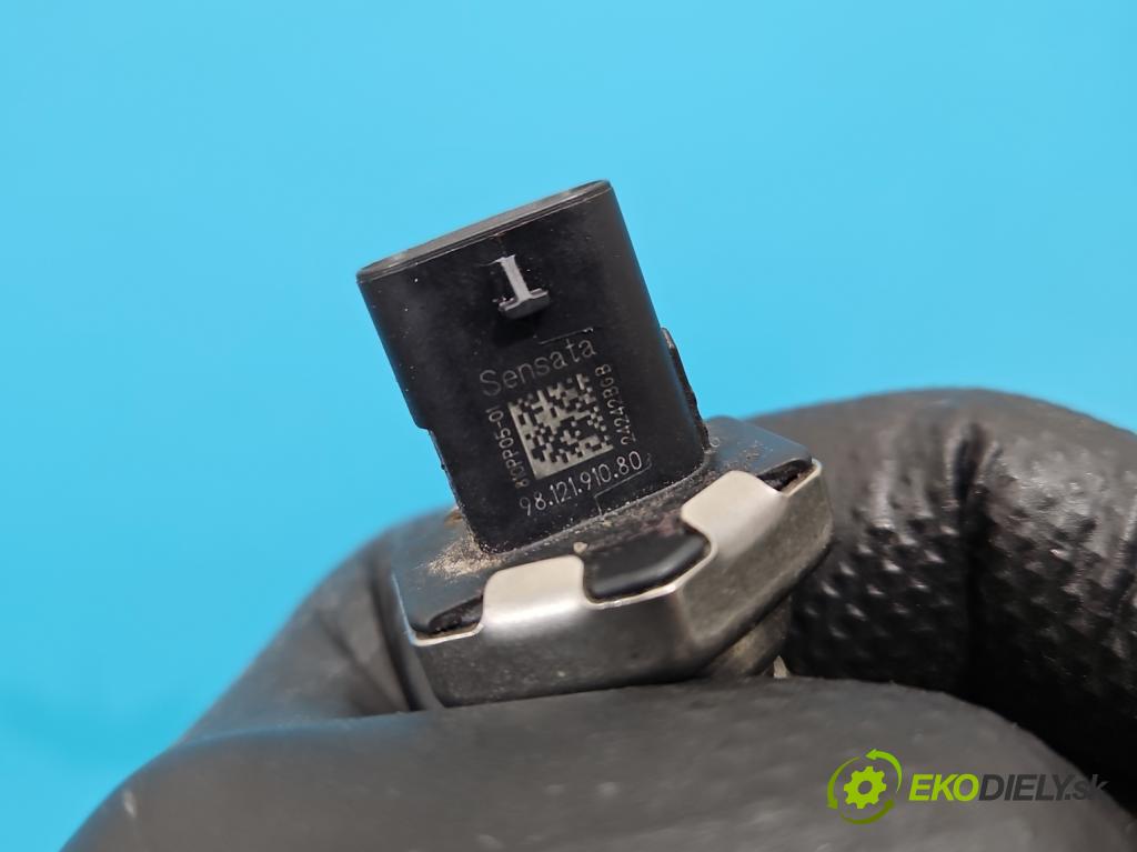 Opel Grandland 2017–2024 1.2 T 131 HP manual 96 kW 1199 cm3 5- vstrek 9822715980 (Vstrekovač paliva)