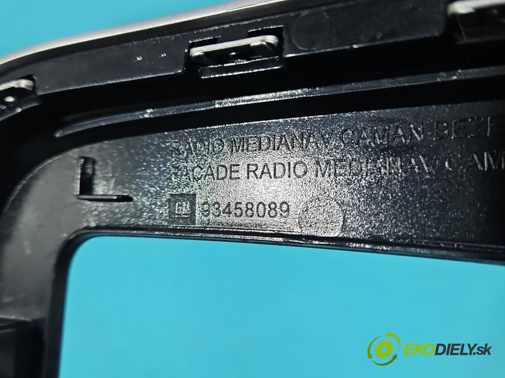 Renault Trafic III 2014 - 2.0 dci 120 hp manual 88 kW 1997 cm3 5- rameček rádia 682602716R