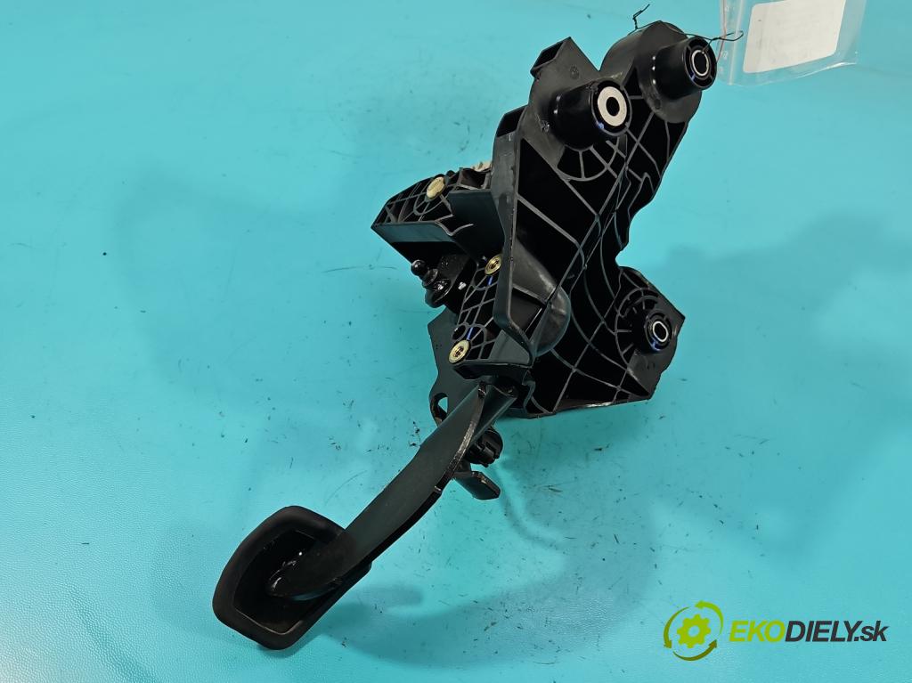 Renault Trafic III 2014 - 2.0 dci 120 HP manual 88 kW 1997 cm3 5- pedále ostatné 14017095