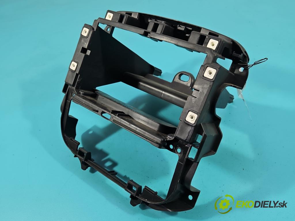 Renault Trafic III 2014 - 2.0 dci 120 HP manual 88 kW 1997 cm3 5- Rám: rádio: 678704840R