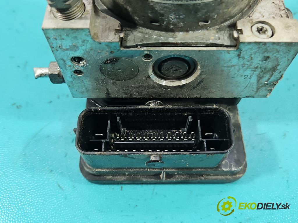 Renault Trafic III 2014 - 2.0 dci 120 hp manual 88 kW 1997 cm3 5- čerpadlo abs 476601418R (Pumpa ABS)