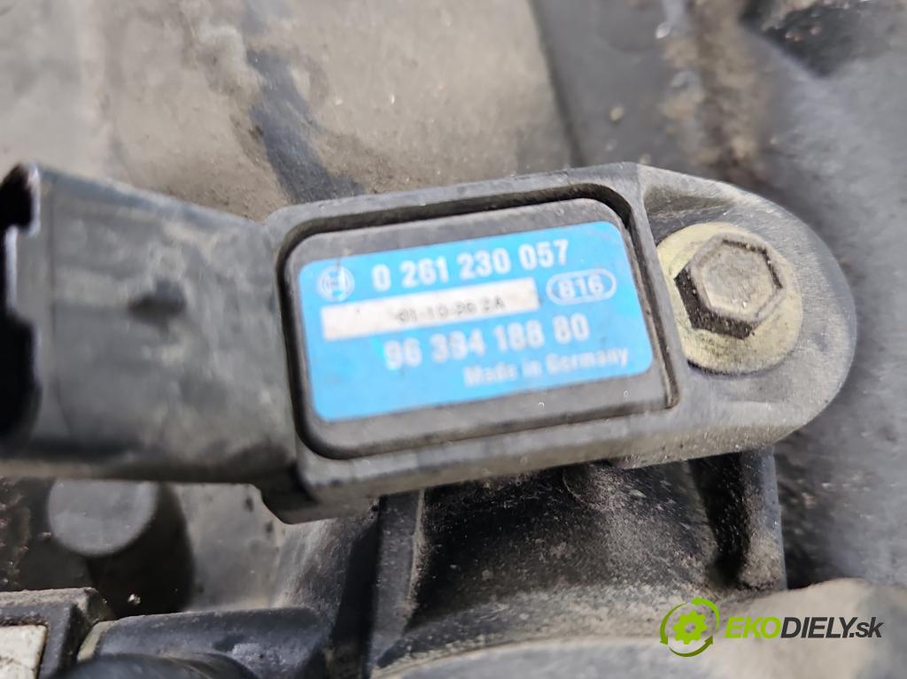 Citroen Xsara Picasso 1.8 16V 116 HP manual 85 kW 1749 cm3 5- zvod nasávací 9650593180 (Sacie potrubie)