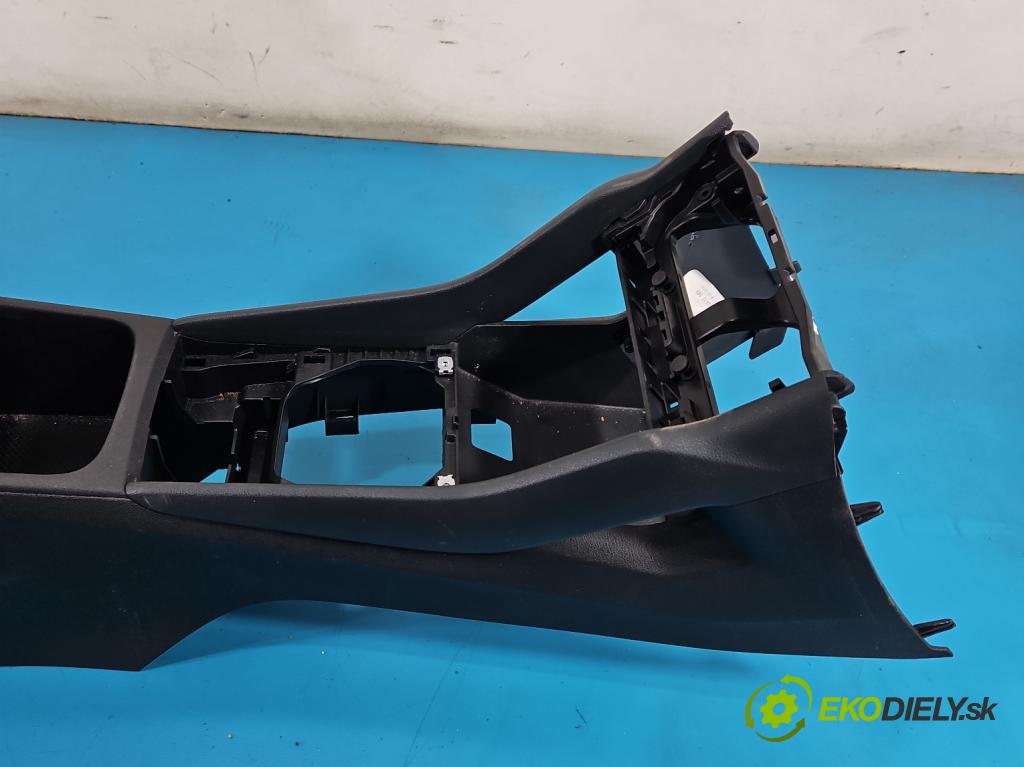 Skoda Kodiaq I 2.0 tdi 150 HP automatic 110 kW 1968 cm3 5- operadlo 566863243C (Lakťová opierka)