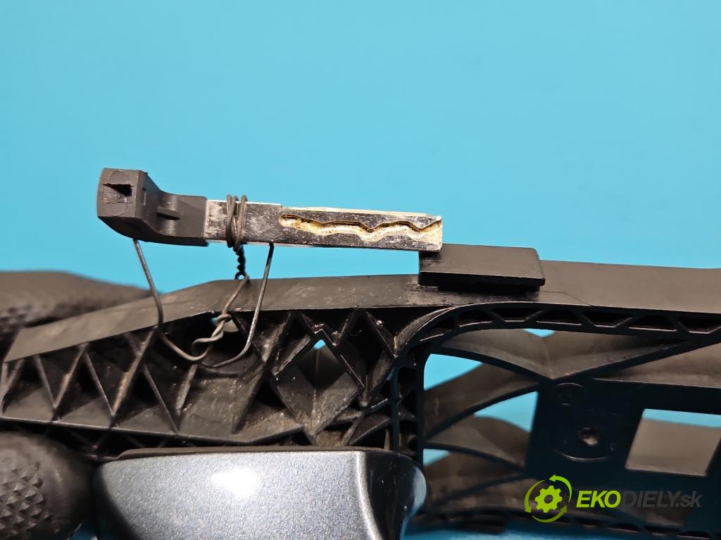 Skoda Kodiaq I 2.0 tdi 150 HP automatic 110 kW 1968 cm3 5- rukoväť predné ľavé mimo: 5N0837885H (Kľučka dverí vonkajšia predná ľavá)