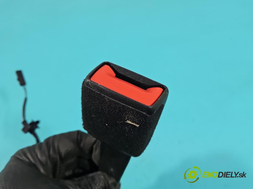 Skoda Kodiaq I 2.0 tdi 150 HP automatic 110 kW 1968 cm3 5- pas bezpečnosť: predné pravý 5NA857756A