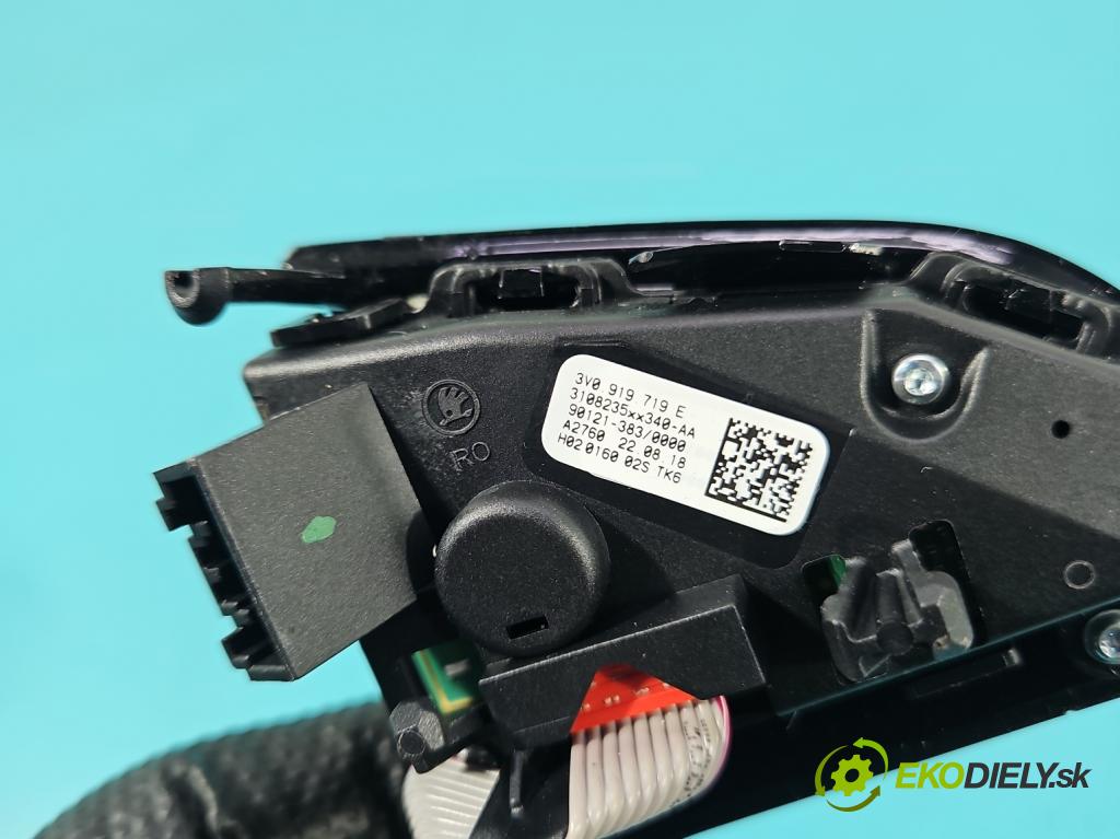 Skoda Kodiaq I 2.0 tdi 150 HP automatic 110 kW 1968 cm3 5- prepínač multifunkční: řízení: 3V0919719E (Prepínacie páčky pod volantom)