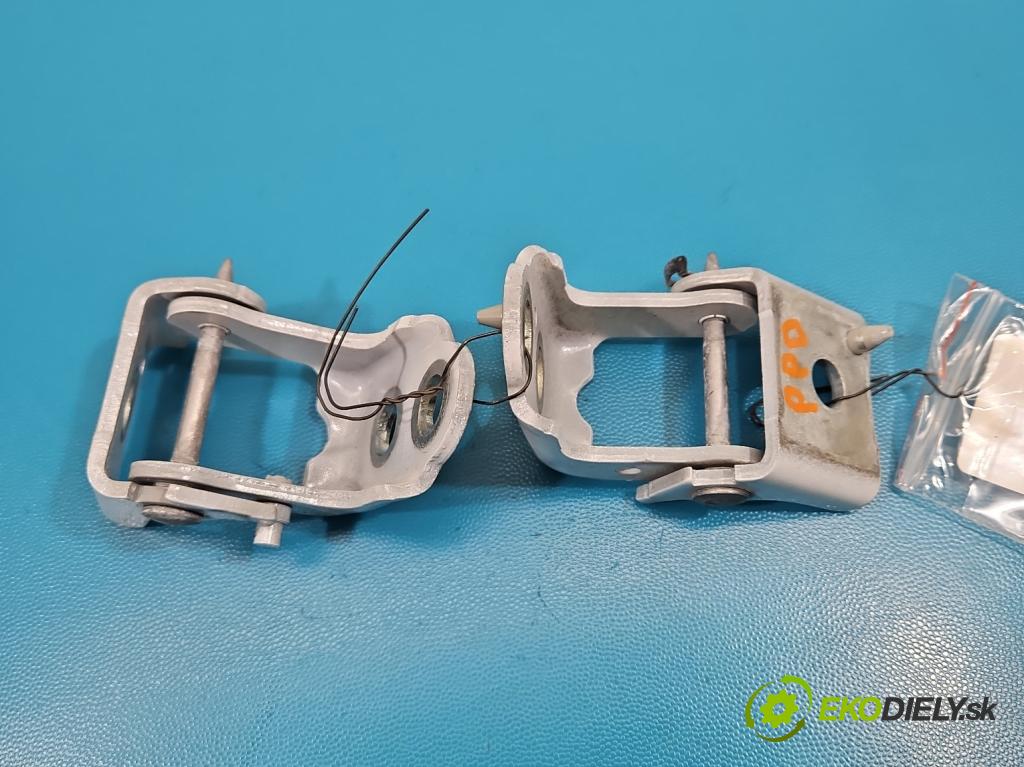 Opel Grandland 2017–2024 1.2 T 131 HP automatic 96 kW 1199 cm3 5- Závěs: dvere predné pravý 9850559480