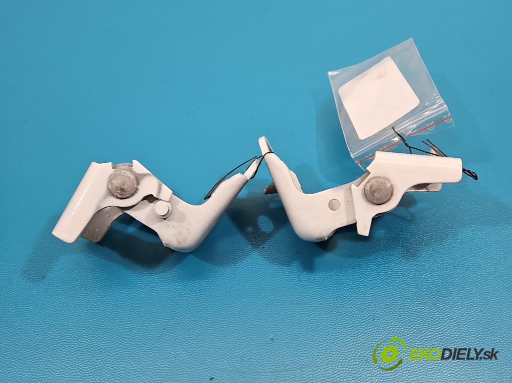 Opel Grandland 2017–2024 1.2 T 131 HP automatic 96 kW 1199 cm3 5- Závěs: dvere predné pravý 9850559480