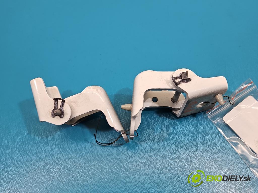 Opel Grandland 2017–2024 1.2 T 131 HP automatic 96 kW 1199 cm3 5- Závěs: dvere predné pravý 9850559480