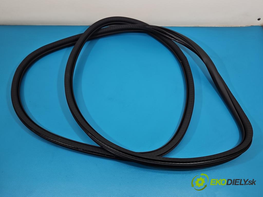 Opel Grandland 2017–2024 1.2 T 131 hp automatic 96 kW 1199 cm3 5- Těsnění: dveře přední pravé 9811537480