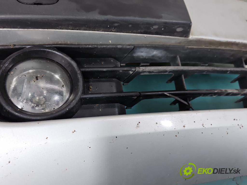 Renault Megane II 2003-2008 1.4 16V 98 HP manual 72 kW 1390 cm3 5- nárazník predné  (Kľučka dverí ostatné)