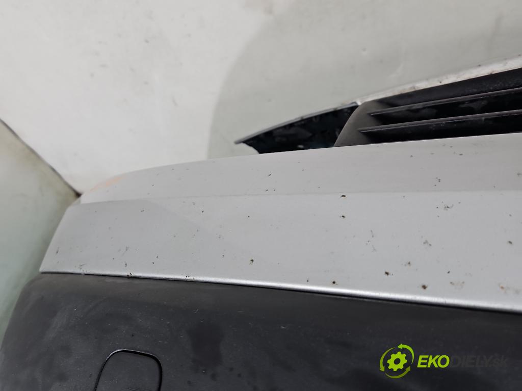 Renault Megane II 2003-2008 1.4 16V 98 HP manual 72 kW 1390 cm3 5- nárazník predné  (Kľučka dverí ostatné)