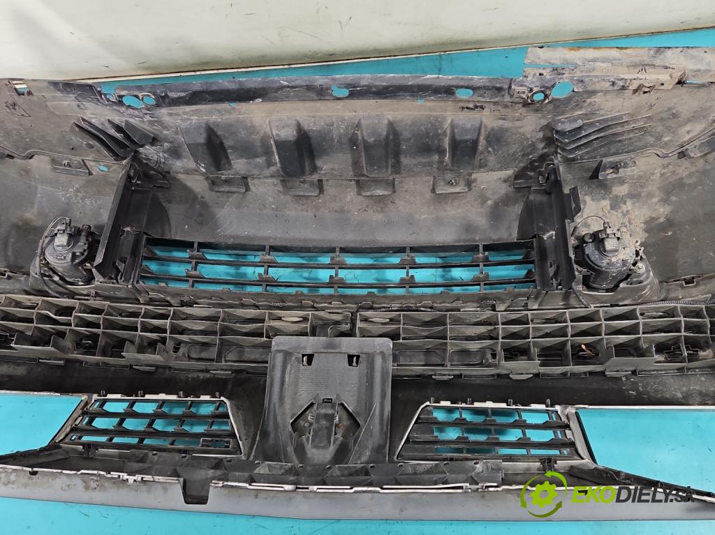 Renault Megane II 2003-2008 1.4 16V 98 HP manual 72 kW 1390 cm3 5- nárazník predné  (Kľučka dverí ostatné)