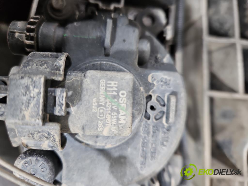 Renault Megane II 2003-2008 1.4 16V 98 HP manual 72 kW 1390 cm3 5- nárazník predné  (Kľučka dverí ostatné)