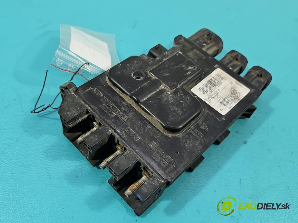 Renault Trafic III 2014 - 2.0 dci 120 HP manual 88 kW 1997 cm3 5- riadiaca jednotka ostatné 243501820R