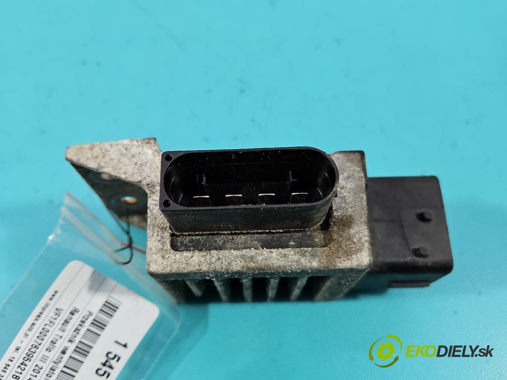 Renault Trafic III 2014 - 2.0 dci 120 HP manual 88 kW 1997 cm3 5- Relé: ventilátoru 271203982R-B