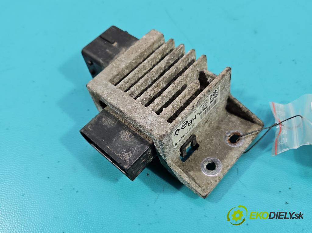 Renault Trafic III 2014 - 2.0 dci 120 HP manual 88 kW 1997 cm3 5- Relé: ventilátoru 271203982R-B