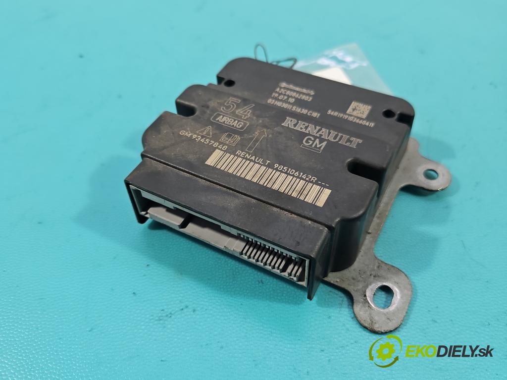 Renault Trafic III 2014 - 2.0 dci 120 HP manual 88 kW 1997 cm3 5- riadiaca jednotka vankúše: 985106142R