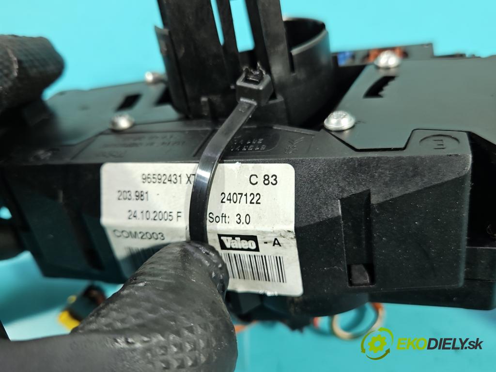 Peugeot 407 1.6 hdi 109 HP manual 80 kW 1560 cm3 4- prepínač komplex: 96592431XT (Prepínacie páčky pod volantom)