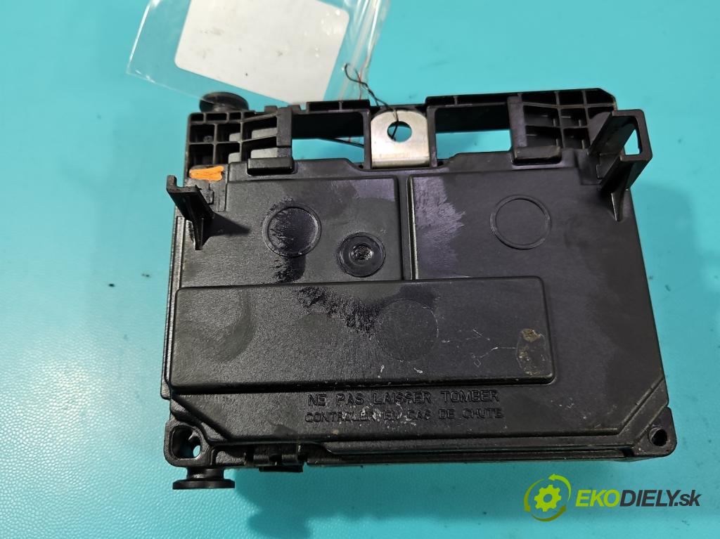 Peugeot 407 1.6 hdi 109 HP manual 80 kW 1560 cm3 4- riadiaca jednotka ostatné 9656593780