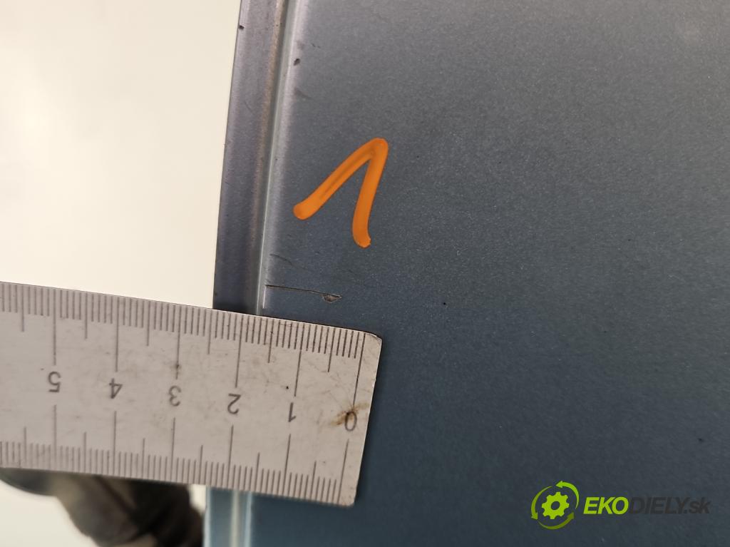 Peugeot 407 1.6 hdi 109 HP manual 80 kW 1560 cm3 4- dvere zadné ľavé (Kľučka dverí ostatné)