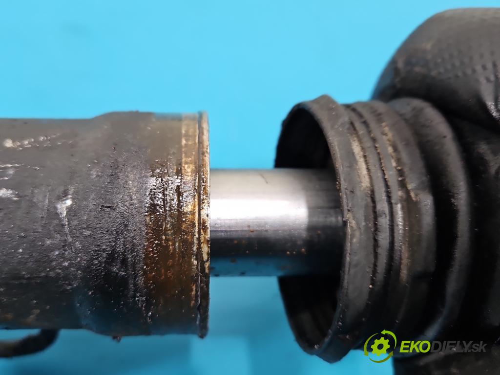 Renault Trafic III 2014 - 2.0 dci 120 HP manual 88 kW 1997 cm3 5- Ozubené kolo: volant