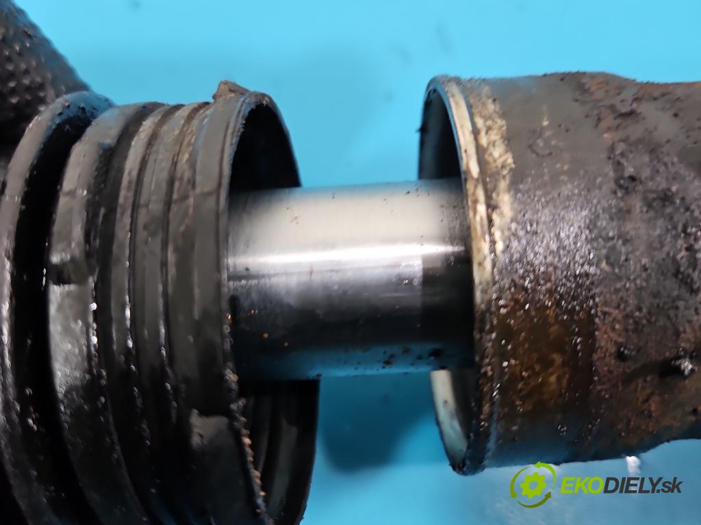 Renault Trafic III 2014 - 2.0 dci 120 HP manual 88 kW 1997 cm3 5- Ozubené kolo: volant