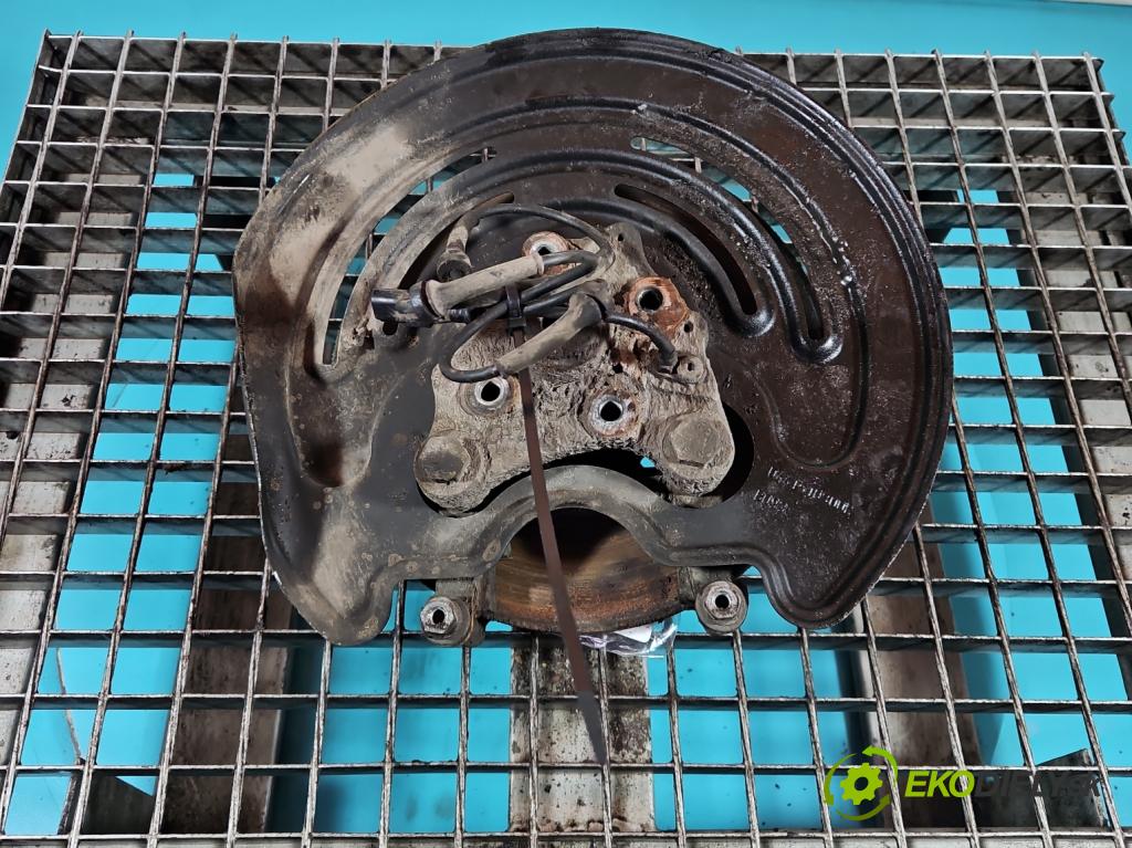 Renault Trafic III 2014 - 2.0 dci 120 HP manual 88 kW 1997 cm3 5- Rozbočovač: kolesa zadné pravé