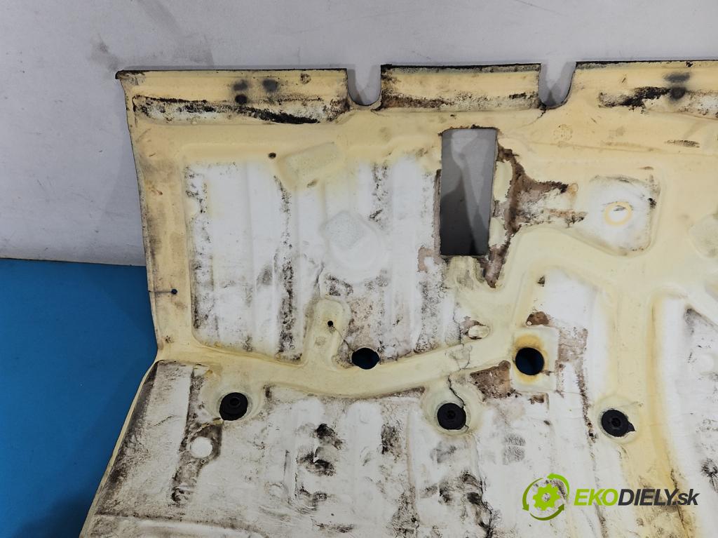 Renault Trafic III 2014 - 2.0 dci 120 HP manual 88 kW 1997 cm3 5- koberec do auta ostatné 749025620R