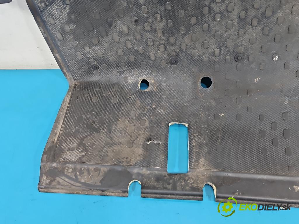 Renault Trafic III 2014 - 2.0 dci 120 HP manual 88 kW 1997 cm3 5- koberec do auta ostatné 749025620R