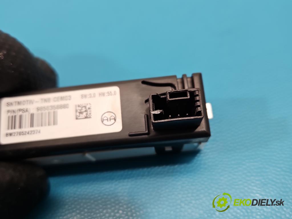 Opel Grandland 2017–2024 1.2 T 131 hp automatic 96 kW 1199 cm3 5- displej 9858358880 (Přístrojová deska)