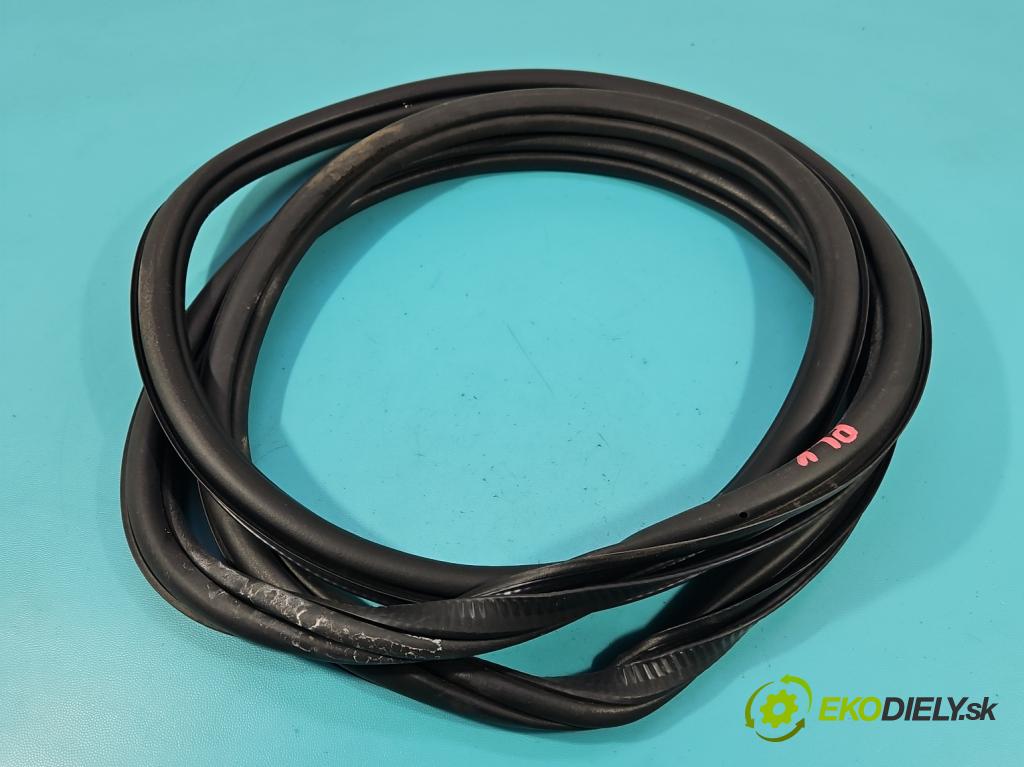 Skoda Kodiaq I 2.0 tdi 150 hp automatic 110 kW 1968 cm3 5- Těsnění: dveře přední levé 565867365