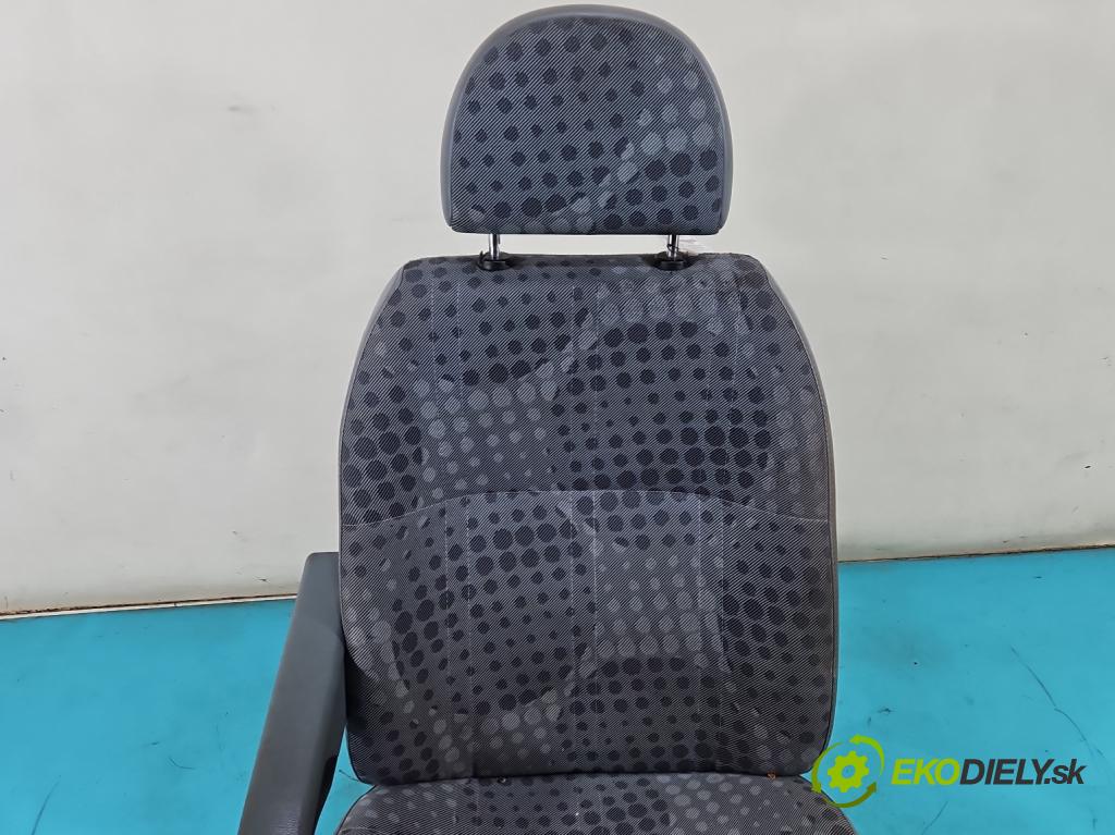 Ford Transit Mk7 2006-2013 2.4 tdci 116 HP manual 85 kW 2402 cm3 5- Sedačka ľavý  (Sedadlo)